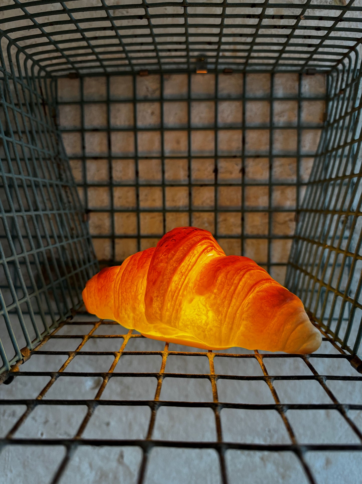 Bread Lamp - Croissant