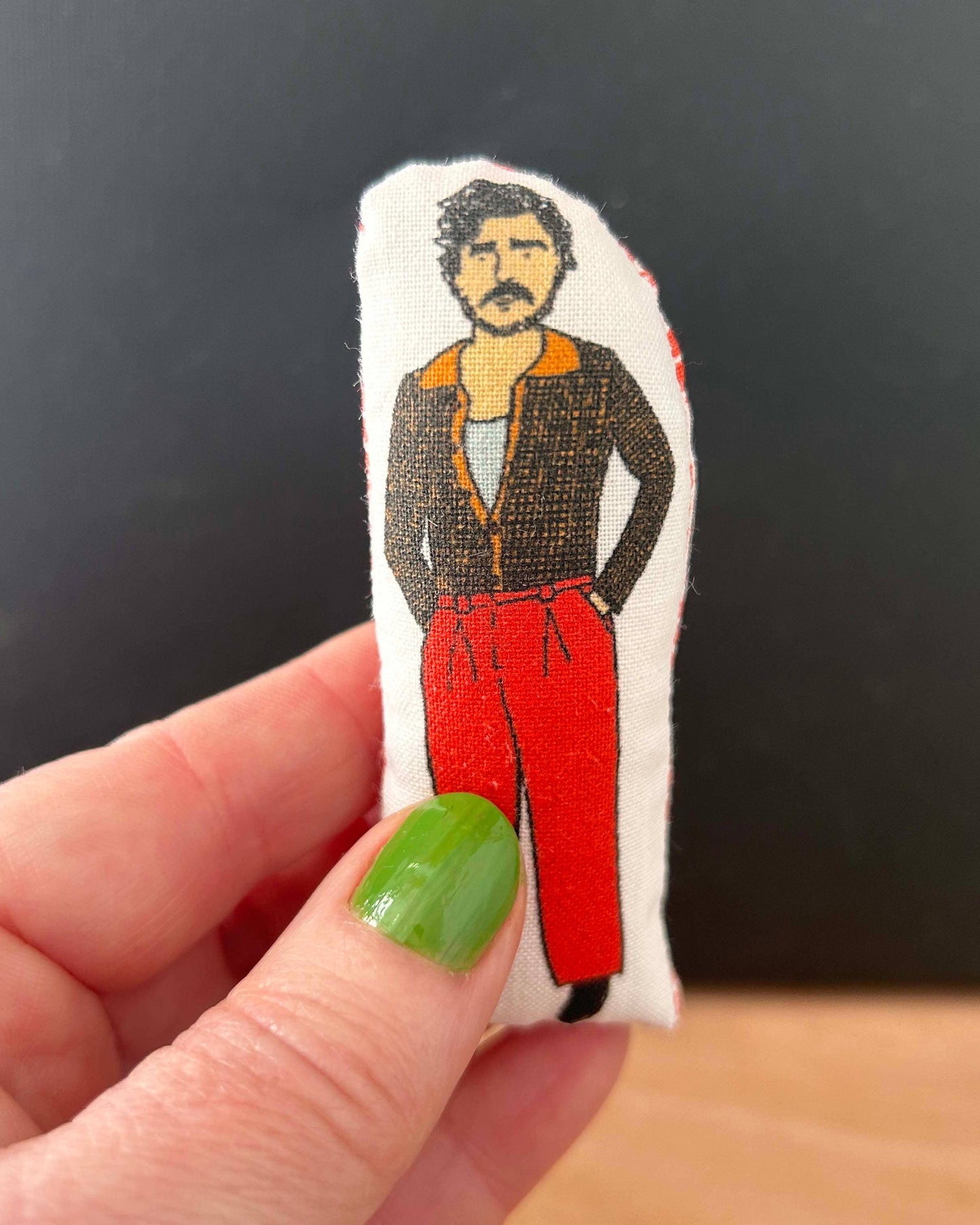 Pedro Pascal - idol på dåse