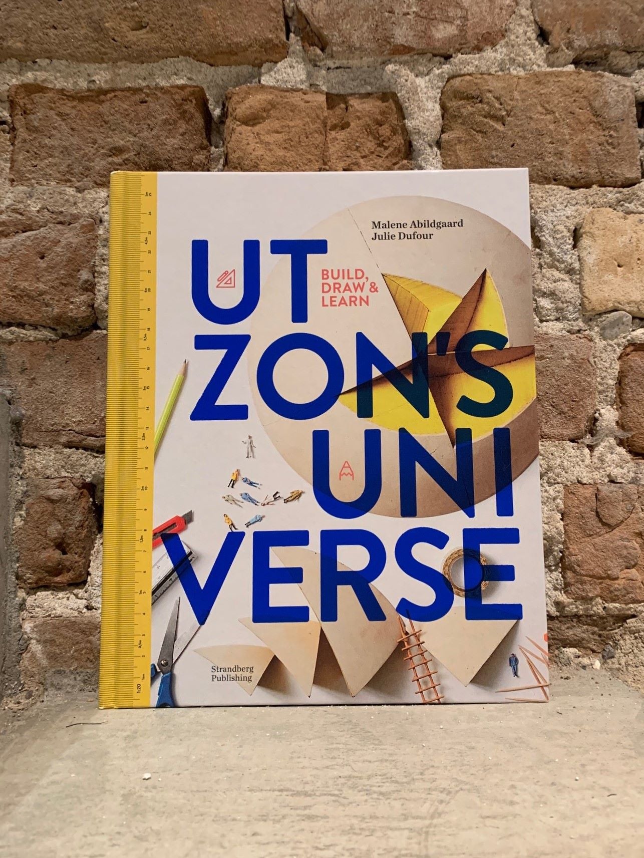 Utzon's Universe - build, draw, learn