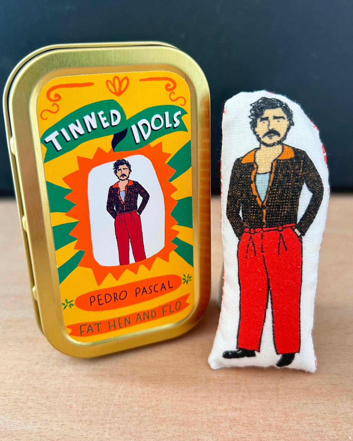 Pedro Pascal - idol på dåse